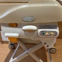 コンビ　ハイローチェア　電動の画像