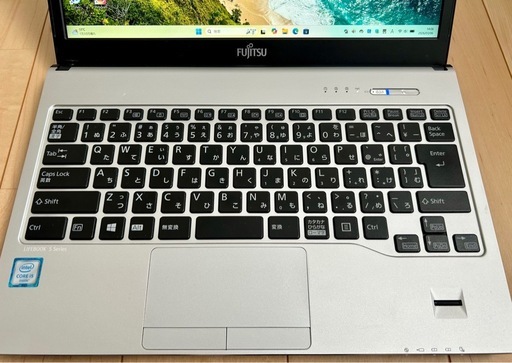 富士通 ノートPC Corei5 8GB SSD 246GB Windows11 Office2024 フルHD液晶 初期設定済