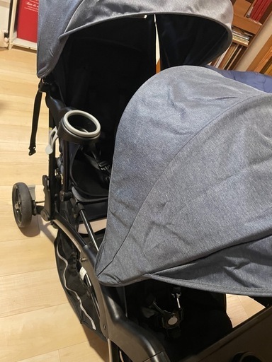 カトージ　双子ベビーカー
