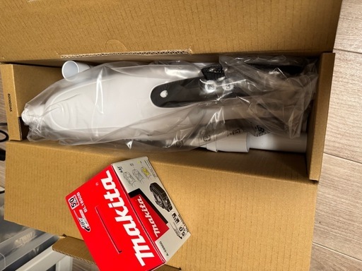 CL181FDZW（本体のみ）＋バッテリーBL1850B付きセット