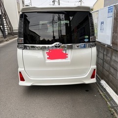 ヴォクシー80後期の画像