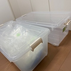 キャスター付きプラスチック収納ボックスの画像