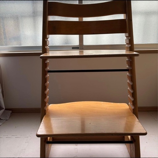 ストッケ　トリップトラップ　ブラウン