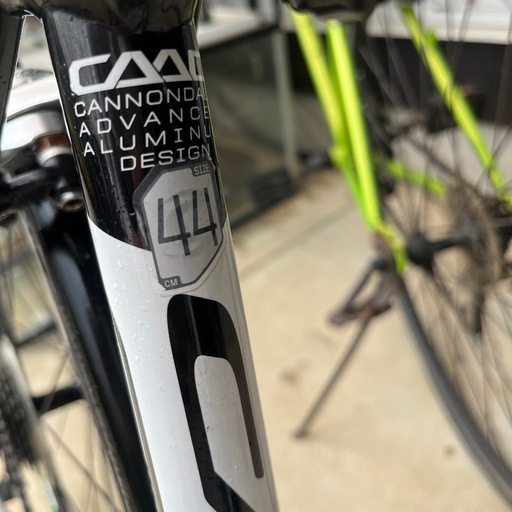 引取限定おまけ付き‼️】 Cannondale ロードバイク CAAD8