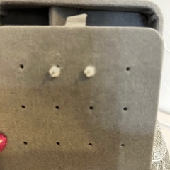 大粒オレンジストーン ピアス／雫型／透明感◎ 上品デザインの画像