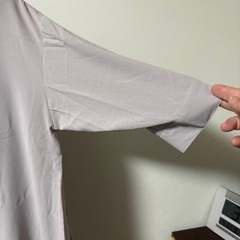 長めのブラウスの画像