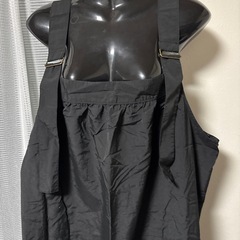 ナイロンスカートの画像