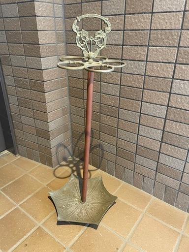 アンティーク風金属製傘立て