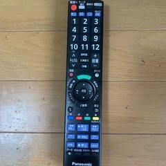 Panasonic37型テレビ無料配送 (かなたらなあ) 赤嶺のテレビ《液晶 