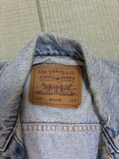 服/ファッション Levi Strauss & Co.