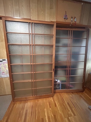 昭和レトロ　型板ガラス