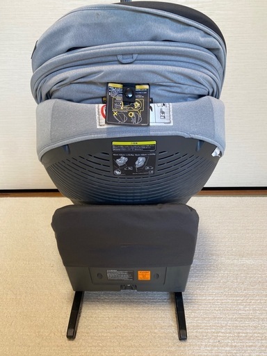 【受付終了】combiチャイルドシート(ISOFIX)