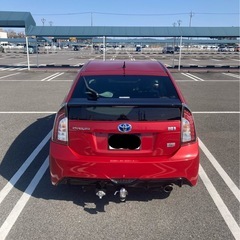 30 プリウスGs 後期　けん引　トレーラーの画像