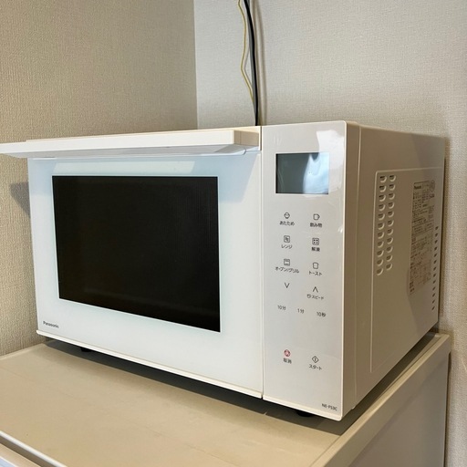 【2025年製・美品】パナソニック オーブンレンジ NE-FS3C-W（ホワイト）