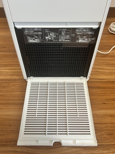 【売買済み】【引き取りに来ていただける方限定】加湿ストリーマ空気清浄機 MCK504A-W ホワイト 白 ダイキン DAIKIN 新品 人気 未使用 脱臭 花粉
