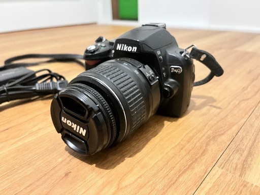 Nikon デジタル一眼レフカメラ 本体　D40