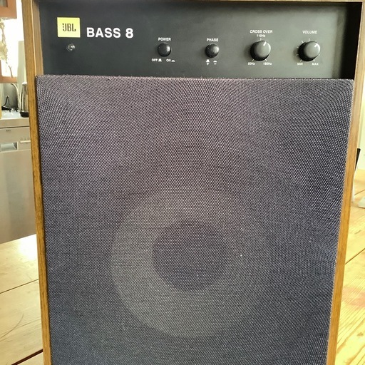 JBL BASS 8 アクティブサブウーファー