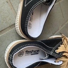 スニーカー　24センチ　未使用の画像