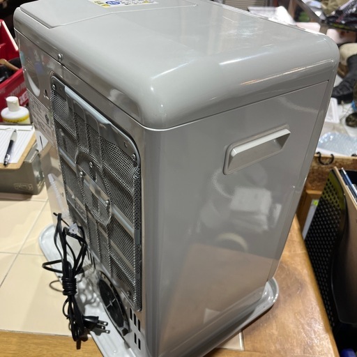 CORONA ファンヒーター　2024年　3.19kw  タンク5.0L
