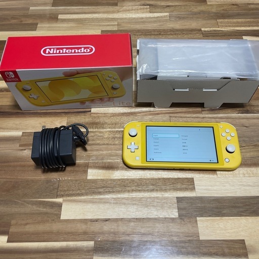 Nintendo Switch LITEイエロー