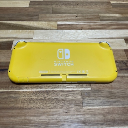 Nintendo Switch LITEイエロー