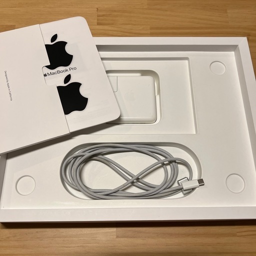 M1 Pro 14インチ MacBook Pro シルバー/Appleマウス付き