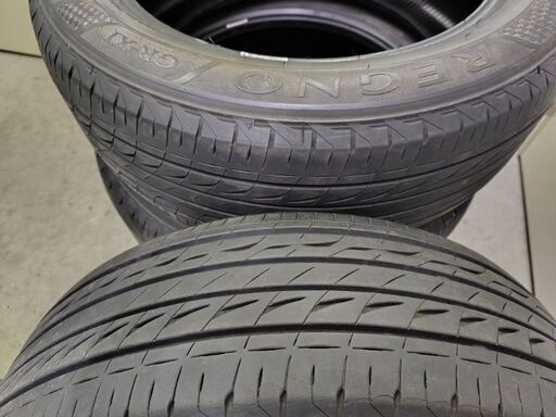 BRIDGESTONE  215/55/17  夏 タイヤ  14000円