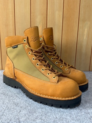 【新品・試着のみ】ダナー・Danner