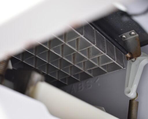 【ヤ取終了4/18】≪yt2194ジ≫ 2022年製造 フクシマガリレイ 業務用製氷機 FIC-A35KT5 キューブアイス 製氷35kg 幅50cm アンダーカウンタータイプ 中古厨房機器/リユースストレージ仙台 080404-03