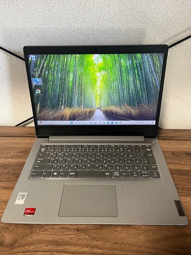 IdeaPad Slim 350 AMD Ryzen 5・8GBメモリー・256GB SSD