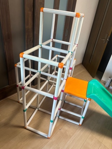 ピープル 白いわんぱくジム　すべり台　ジャングルジム　室内　遊具　キッズ