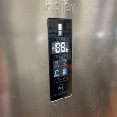 2ドア冷蔵庫の画像