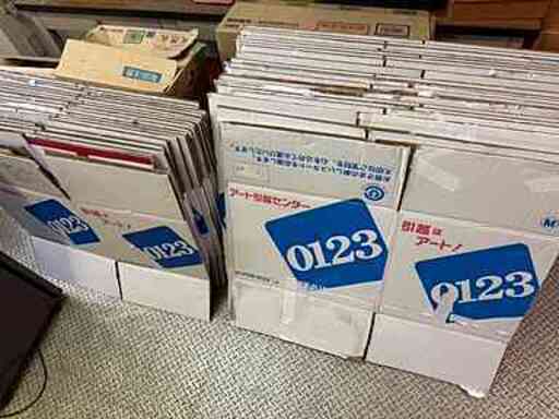 値下げしました　中古 アート ダンボール サイズS,M　40個セット