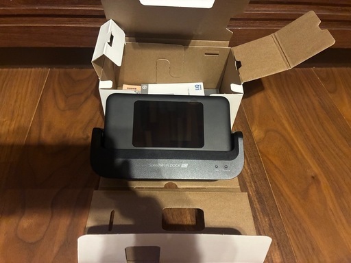 Speed Wi-Fi DOCK 5G 01［CPS01SKU］ブラック UQ★モバイルルーター★