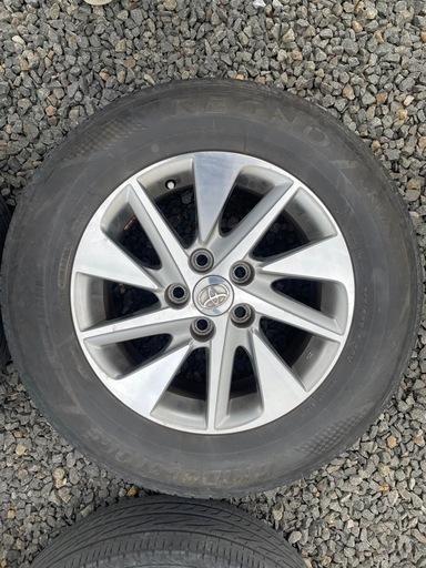 215/65R16