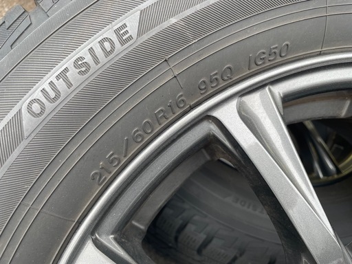 ⭐️215/60R16 美品タイヤホイールセット⭐️