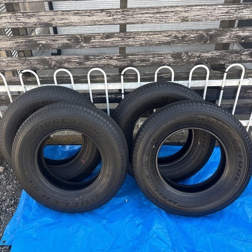プリジストン　195／80／r15