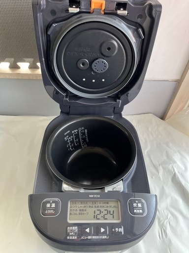 極美品 25年製 数回使用 象印 ZOJIRUSHI炊飯器 NW-YC10 黒
