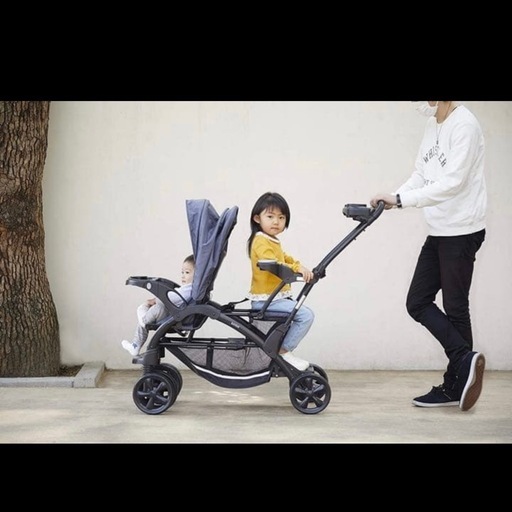 ベビートレンド二人乗りベビーカー　シットアンドスタンド