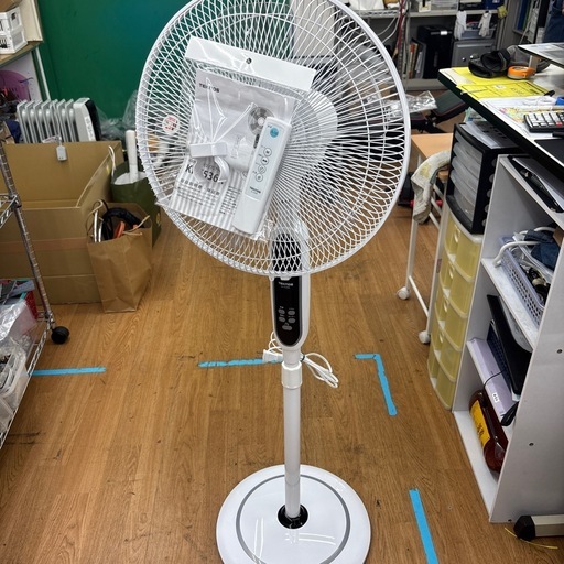 ☆ドリーム荒牧店☆ジモティー割引有☆【クリーニング済み】テクノス/40cmフロアー扇風機/KI-F536R/2025年製
