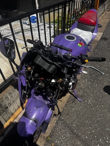 バイク SUZUKI GSR250R