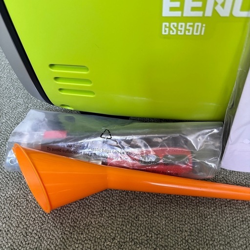 EENOUR インバーター発電機 GS950i ガソリン発電機 ポータブル

