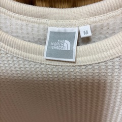 ノースフェイス　ワッフルスウェットの画像