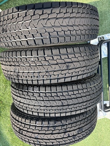 YOKOHAMA iceGUARD SUV G075 215/80r16 pcd 139.7　ジムニー YOKOHAMA iceGUARD SUV G075 215/80r16 pcd 139.7 ジムニー
