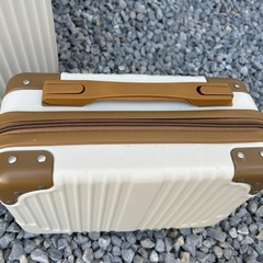 キャリーケースの画像
