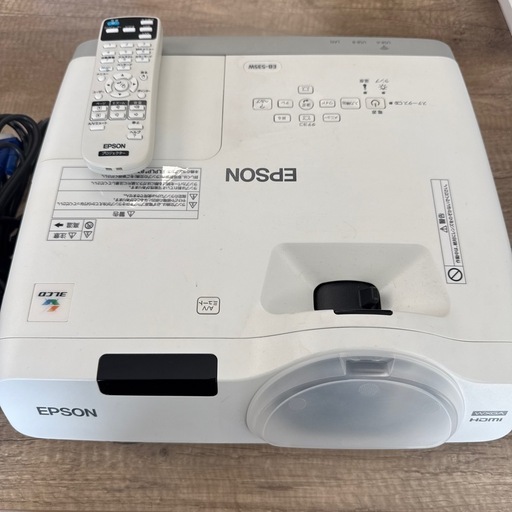 EPSON EB-535W 超短焦点プロジェクター HDMI対応 リモコン付 動作確認済
