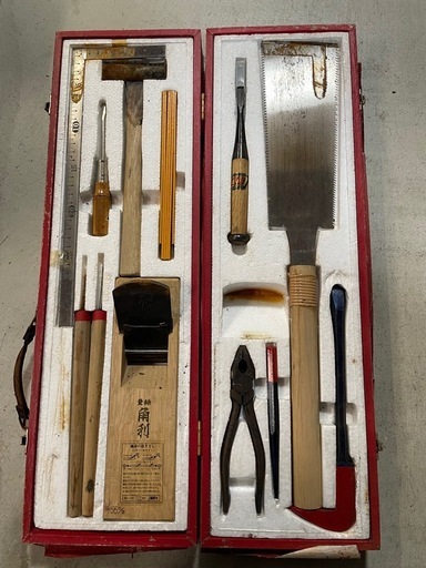 日本製 大工工具セット（組み込み 赤箱）