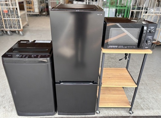 ✨ お得！おしゃれブラック家電セット 冷蔵庫＋洗濯機＋電子レンジ 高年式・ほぼ未使用 ? 配達OK｜? 夜間対応OK｜?️ 設置OK｜