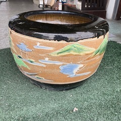 火鉢　水鉢　メダカ　水槽の画像
