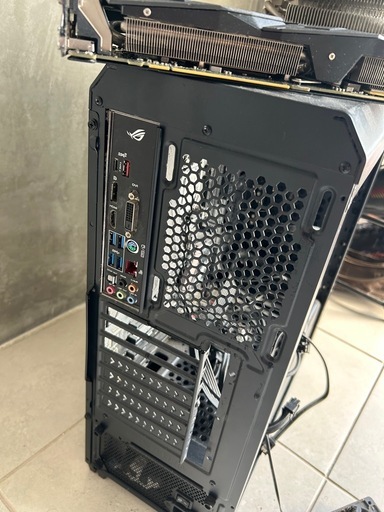 7年前ハイスペ自作PCパーツ一式（ROG Strix GTX-1060+i7-7700k ※HDDなし 7年前ハイスペ自作PCパーツ一式（ROG Strix GTX-1060+i7-7700k ※